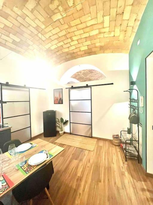 New Look8 Vatican Home Рим Экстерьер фото
